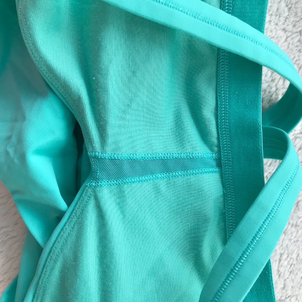 {Lululemon} Wrap It Up in Bali Breeze cross-over top tank, 6 - Picture 5 of 5